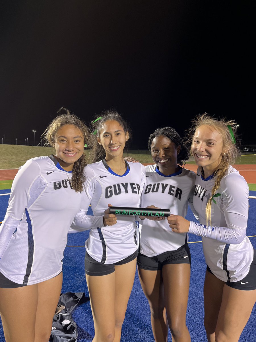 It doesn’t get much better than finishing a meet with a victory in the 4x4! District Champs in 3:54.34!! That school record is SO close!