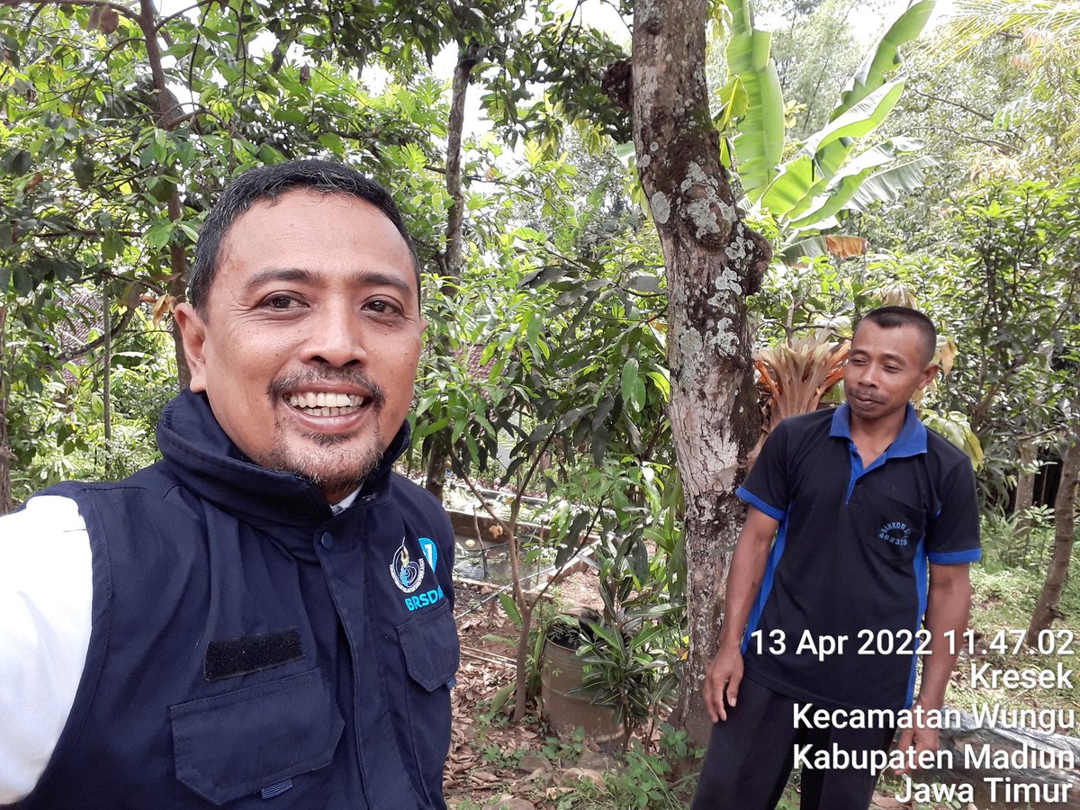 Susiloanto5's tweet photo. Rabu(13/4), susiloeko luhkan kab.madiun, mendampingi pokdakan Kresek Barokah II persiapan lahan budidaya nila dan gurami desa kresek kec.wungu, #madiun
#GiatluhkanSatminkalbwi
@puslatluhkp 
@brsdm_kp 
@bppp_banyuwangi https://t.co/kBfBwNkfYq