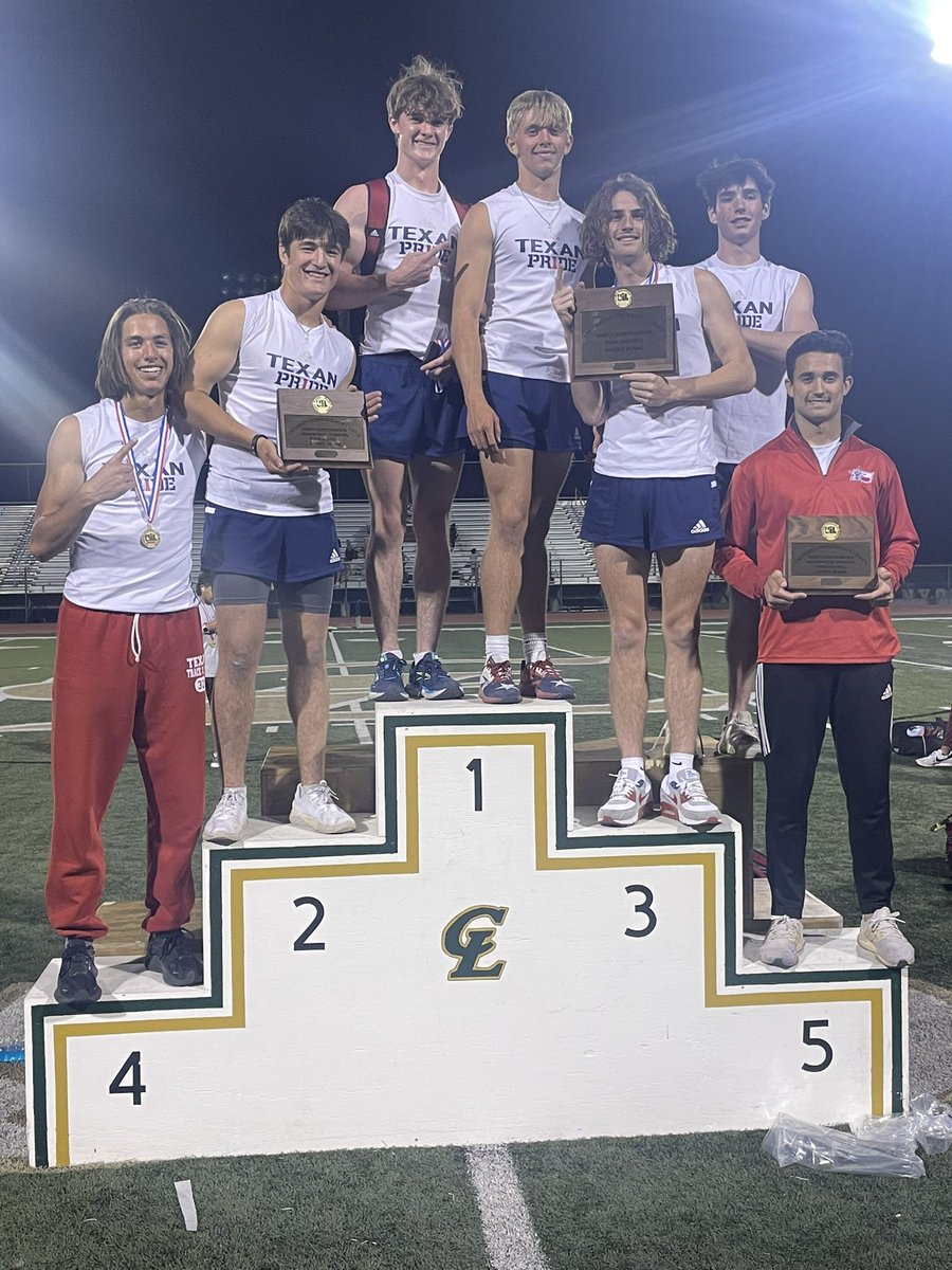 wimberleytrack's tweet photo. 28-4A District Champs! #TexanPride https://t.co/TqpScD05O5