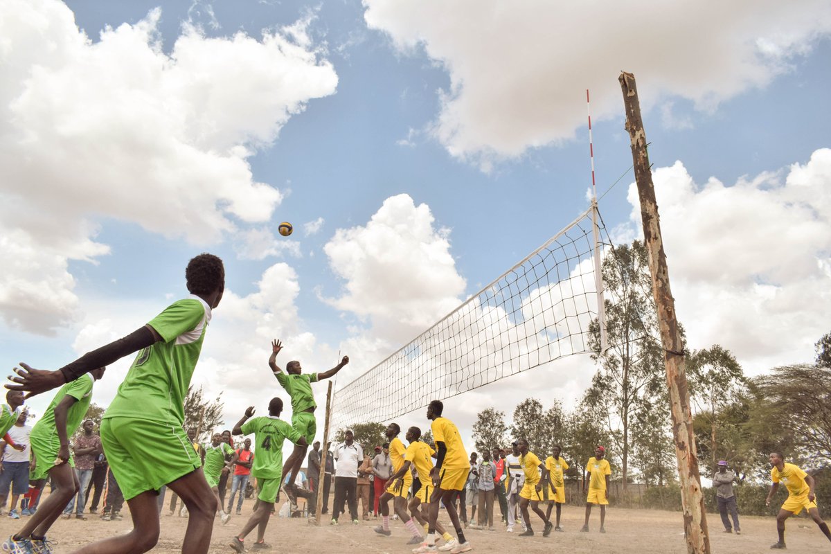 KYISA_Kenya's tweet photo. #KYISA2022 DAY 2: Volleyball
Men
Pool A
Kajiado 0:3 Transnzoia 
(24-26,23-25,23-25)
Transnzoia 3:2 Kakamega
(19-25,25-19,25-23,23-25,15-11)
Pool B
Nyandarua 3:1 Nakuru
(21-25,25-22,26-24,26-24)
Nakuru 1:3 Makueni
(15-25,25-23,20-25,18-25) https://t.co/AdBwQBi9fE