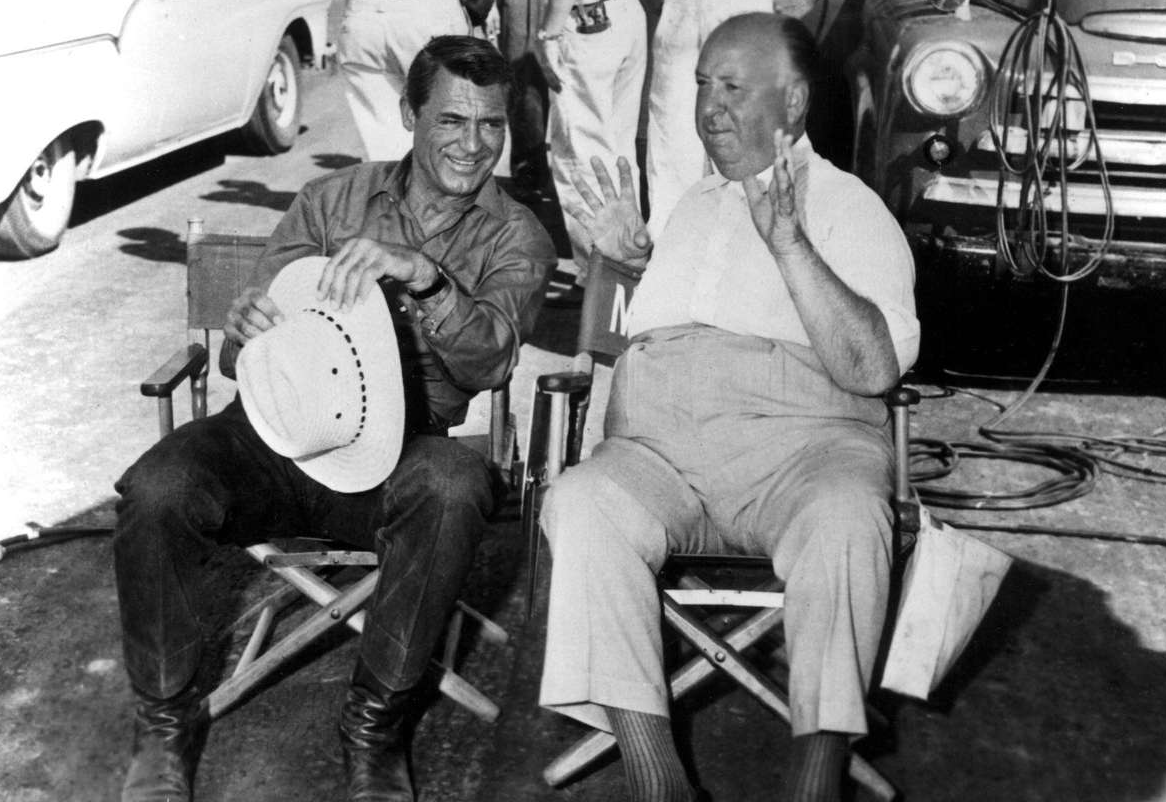 hitRECordJoe's tweet photo. Here is Cary Grant and Alfred Hitchcock in 1959 on the set of NORTH BY NORTHWEST.. https://t.co/1Nkbj9CxG4