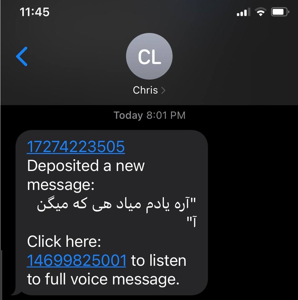 mleyshonauth's tweet image. When your British mate leaves you a voicemail of &quot;Aussie, Aussie, Aussie!!!&quot; and Apple has no fucking idea what to make of it.
#lostintranslation #smartphonemyass