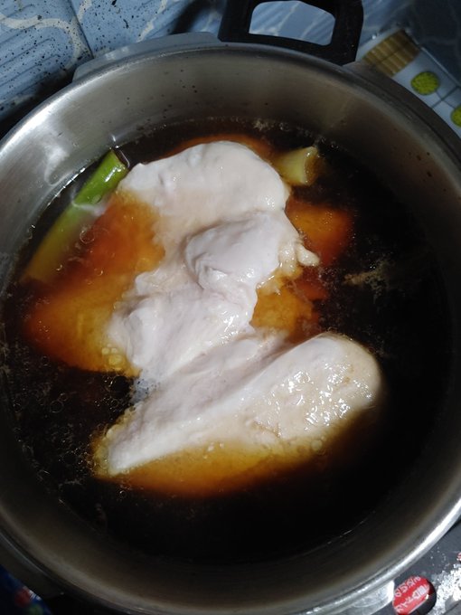 鶏焼豚おいしいよなぁ!? 