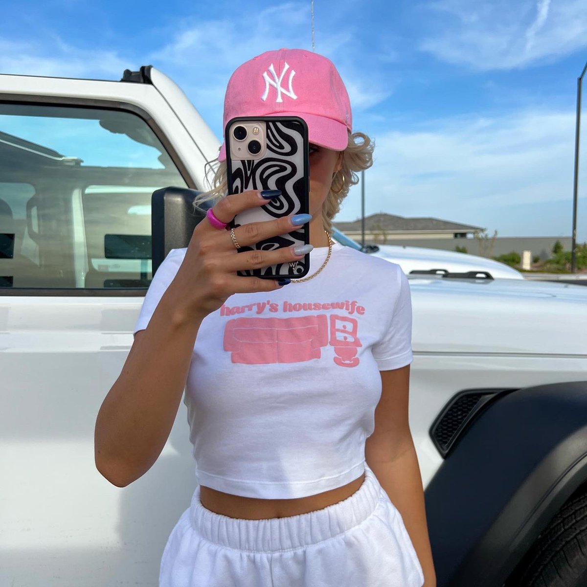 🌈🍑🥥🌴 crop tops back for the summerrrr pressedpapershop.com