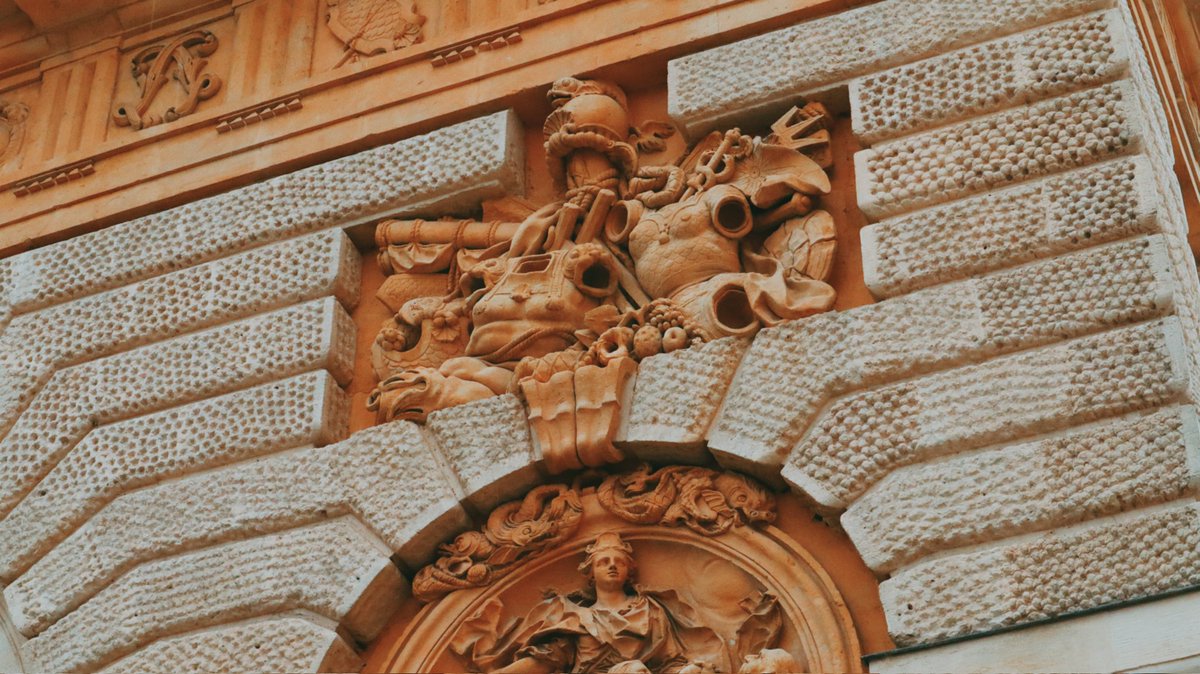 asteroidee_B612's tweet photo. L'architecture à Montpellier 🥰 https://t.co/Tt7U0EMvMs
