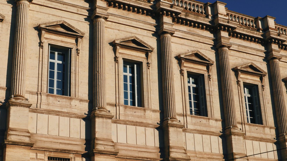asteroidee_B612's tweet photo. L'architecture à Montpellier 🥰 https://t.co/Tt7U0EMvMs