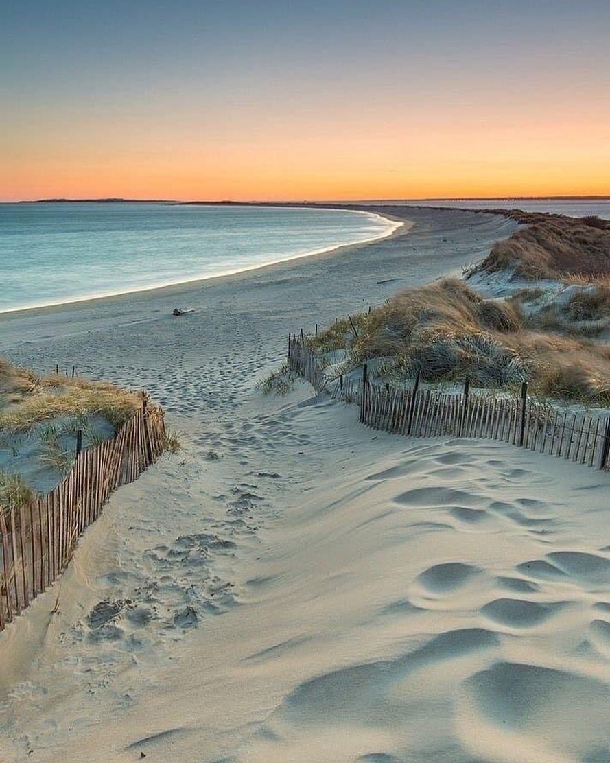 codes2couples's tweet image. Je veux être là...