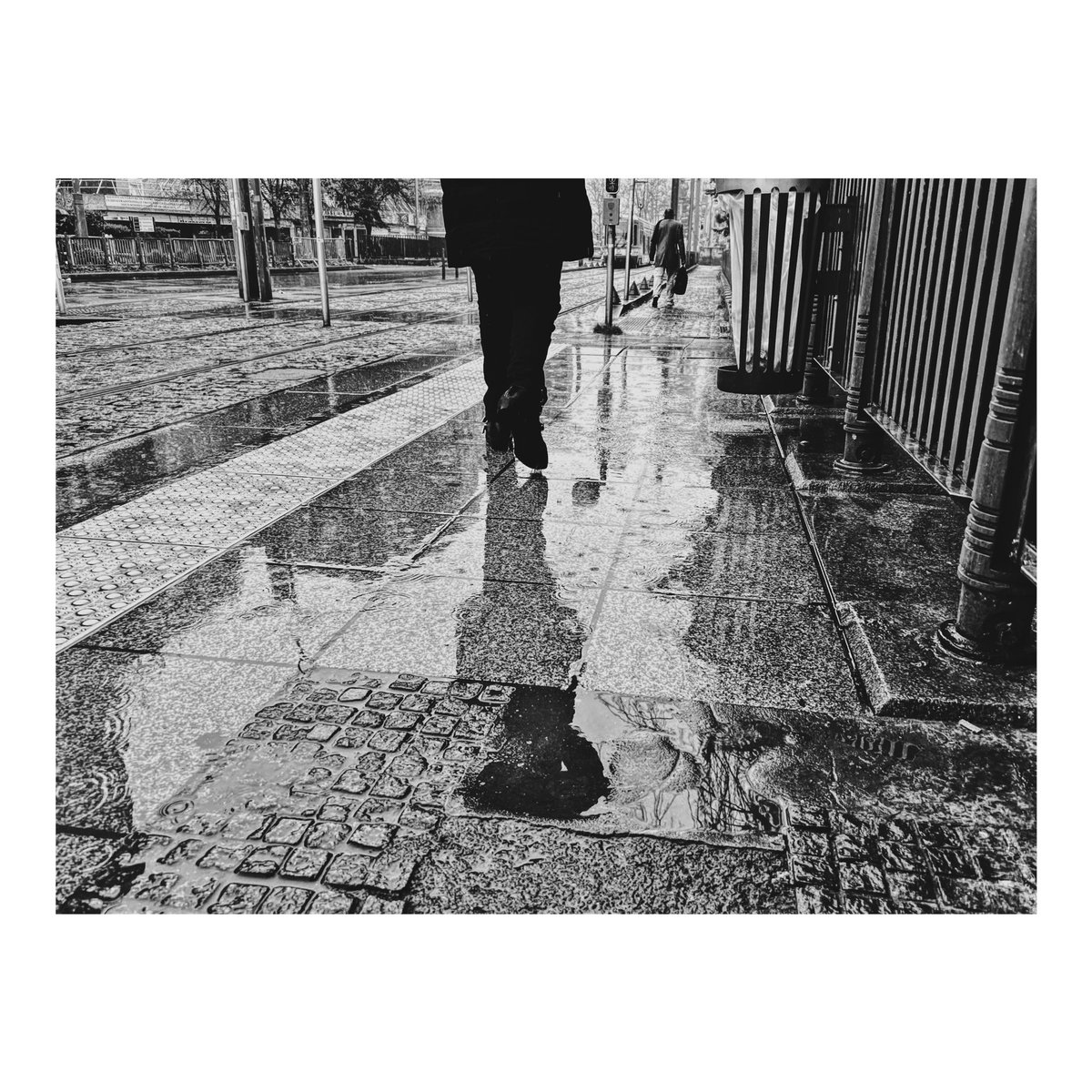 eros_sana's tweet photo. [Chez Moi Dans Le 9-3]

#Bobigny 4 | “Rainy Days ”

#FortsCommeUnOurcqinssdi
#MadeIn93
#ChezMoiDansLeNeufTrois
#ChezMoiDansLe93
#Streetphotography https://t.co/v9L5KXOpyM