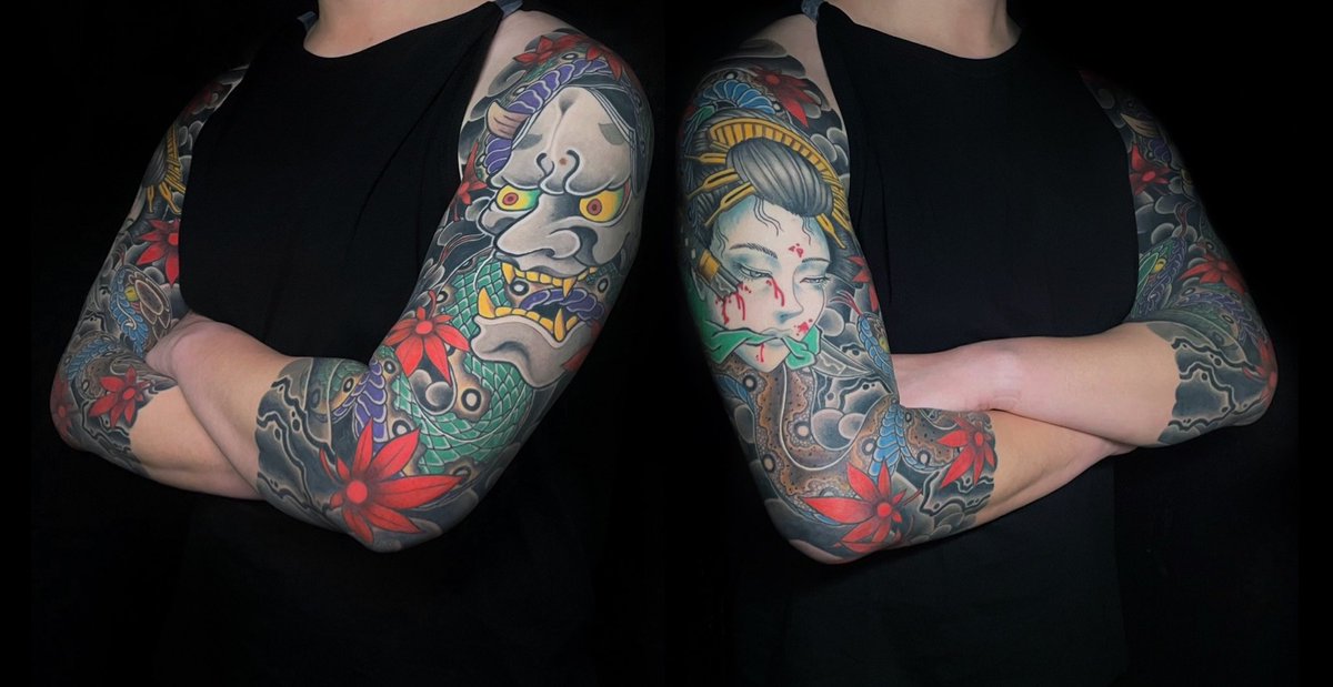 xhiyu's tweet photo. It’s not everyday I get a client who is a blank canvas and lets me do both sleeves on them but here we are! The snakes are posed symmetrical on purpose to tie the 2 pieces together 🐍 https://t.co/HHT1ks9H89