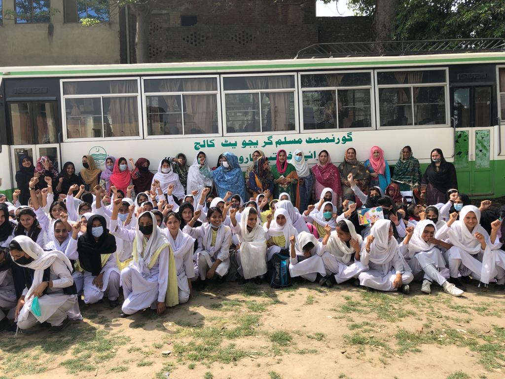 itsfiya_405's tweet photo. Boycott of classes in all colleges of Punjab. 
#Suo_Moto_For_Teachers https://t.co/sVE4AhoQK7