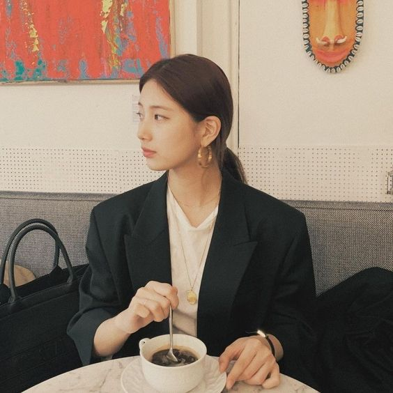 kaestheticjpeg's tweet photo. : ̗̀➛ bae suzy

•·.·' #SUZY #BaeSuzy #배수지 '·.·• https://t.co/JQI5qw9cUJ
