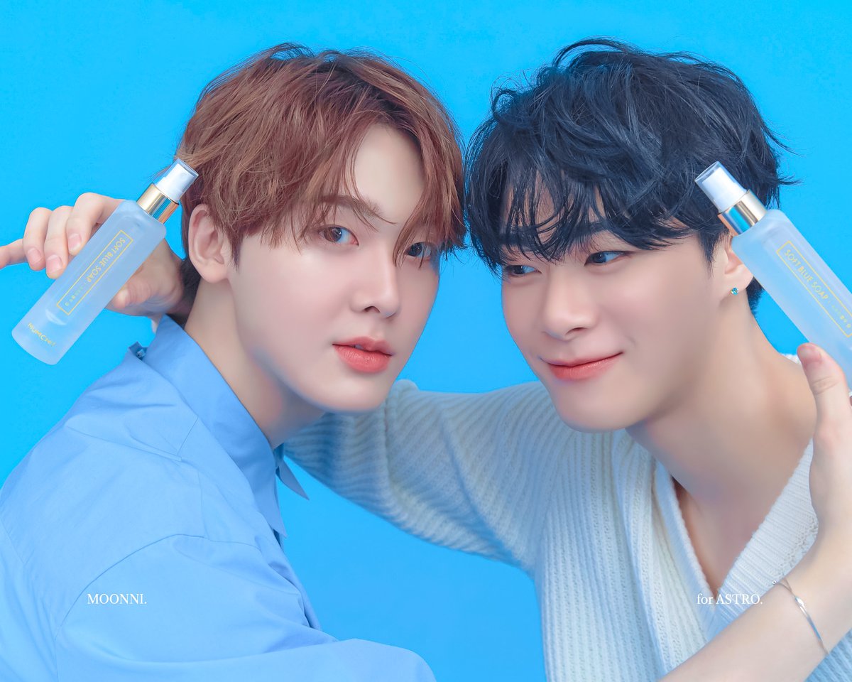 _moonniS2's tweet photo. 멈칫🤍💙
#아스트로 #문빈 #산하 #윤산하 https://t.co/W47pjGWr5H