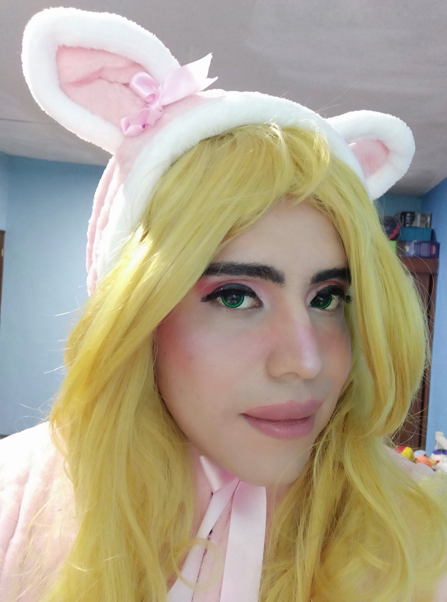 Ladykrossplay's tweet photo. Espero que se pasen unas vacaciones de pascua muy lindas.
Mientras les compartire más fotitos con mi abrigo kawaii de conejita ❤️
#crossplay #crossplayer #crossplaying #crossdress #crossdressing #crossdressser #sissy #SissyFeminization #femboy #tgirl #kawaii #bunnygirl #女装CD https://t.co/GuBBfj7yah