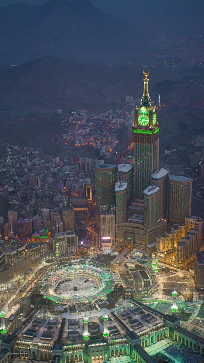 اللهم زد بيتك تشريفاً و تعظيماً