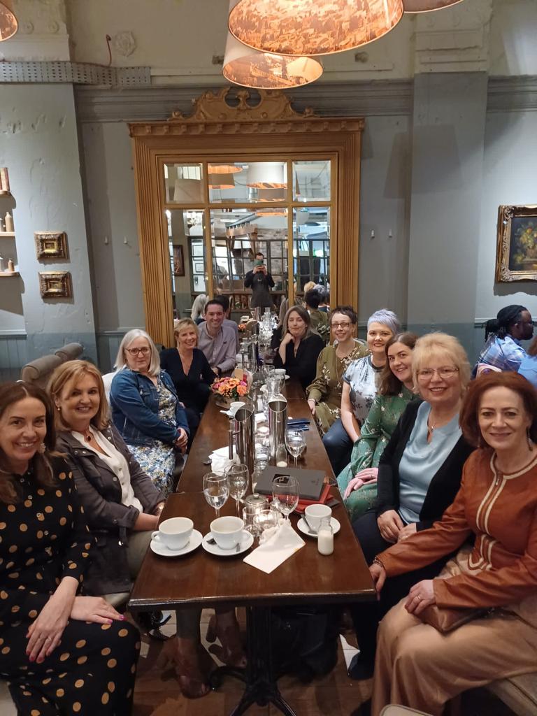 Paula Cahalan tweet media