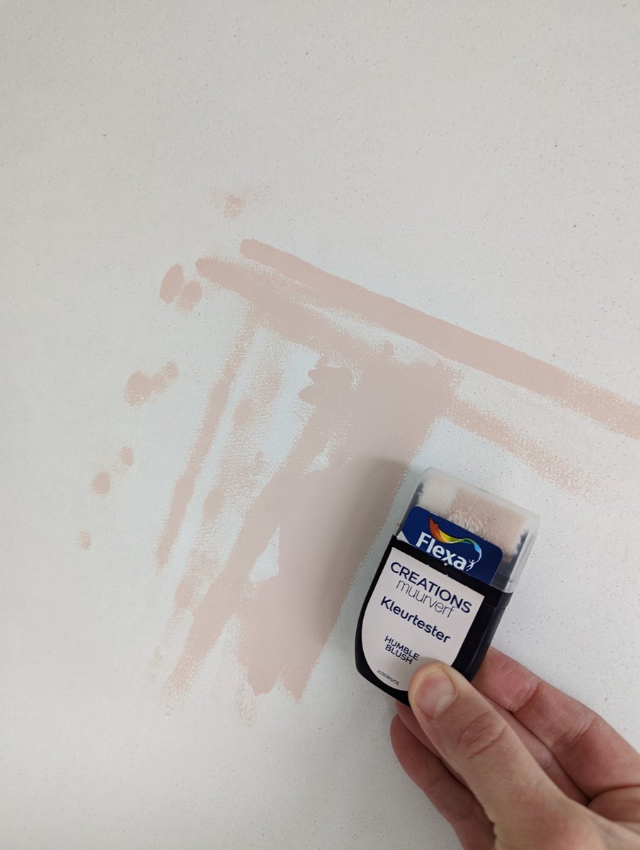 Zo, gaat 't goed met jullie testers <a href="/FlexaNL/">Flexa</a>? A humble blush graag... Geen dikke baby roze..
#lekkermetjetester #faal #anderetesterswarenprima