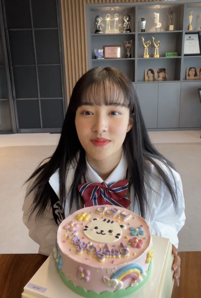 jayoonc's tweet photo. grateful as I must say that I could be Yoon, the one whomst you know today. our destiny makes us met this way, thank you for all the wishes swith! having a merriest birthday ever since I can celebrate it with you all now, growing up means I step onto another chapter of life ❤️ https://t.co/KEGqqd0fhS