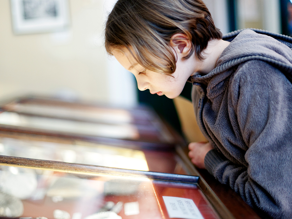 SheratonMemphis's tweet photo. Introduce your kids to a new learning experience by taking them to the Children's Museum of Memphis. Watch them learn new things with the play in hands-on exhibits and programs. Book your stay at our hotel and explore downtown Memphis with your kids. https://t.co/PjA9Icq2Ja https://t.co/Mjx2guXxeZ