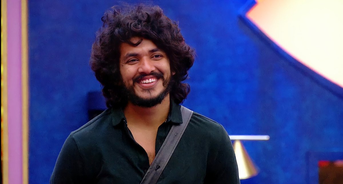 ajaykathurvar's tweet photo. Nothing shakes the smiling heart.๐โค๏ธ
#TeamAjay #Ajay #AjayKathurvar #Sanki #TeamSanki
#BiggBossNonStop #BiggBoss
#BiggBossTelugu #BiggBossOTT
#BiggBoss6 #BiggBossTelugu6 #TeluguBiggBoss https://t.co/MV6gxSYLvc