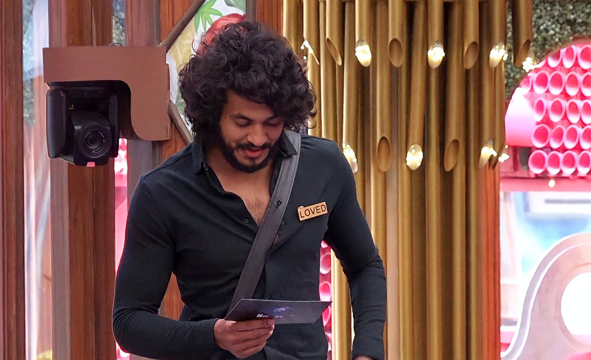 ajaykathurvar's tweet photo. Nothing shakes the smiling heart.๐โค๏ธ
#TeamAjay #Ajay #AjayKathurvar #Sanki #TeamSanki
#BiggBossNonStop #BiggBoss
#BiggBossTelugu #BiggBossOTT
#BiggBoss6 #BiggBossTelugu6 #TeluguBiggBoss https://t.co/MV6gxSYLvc
