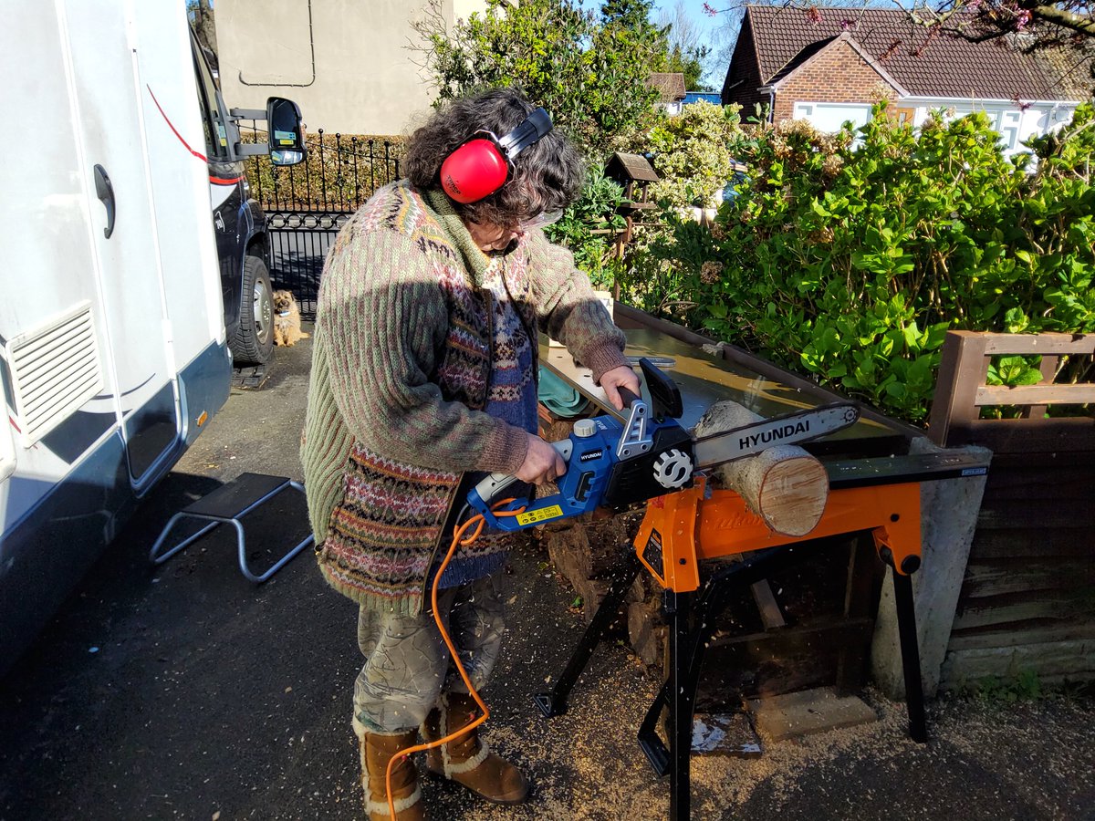 Zetlandlife's tweet photo. Lots of work to get through. Lovely day but only #April so still cold! Glad of my #pureshetlandwoollies #Wellwrappedup #logcutting https://t.co/AZr8g84jij