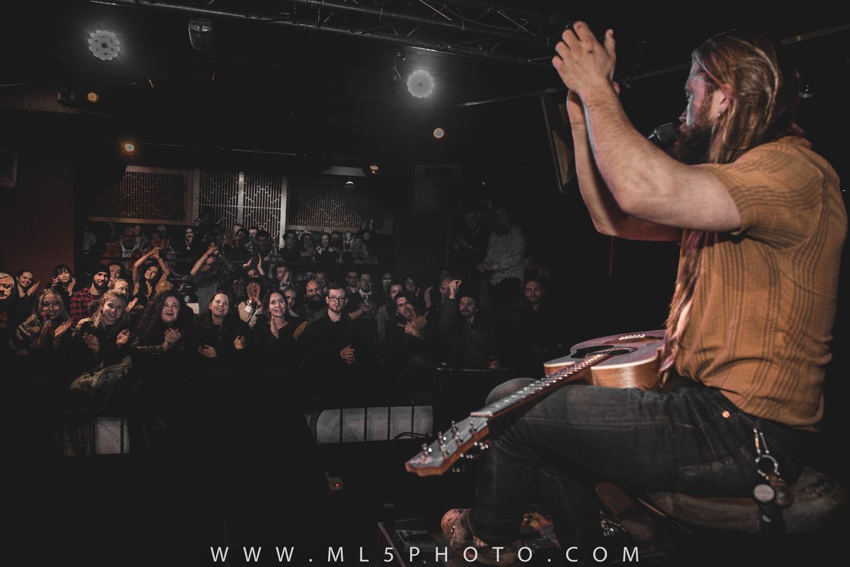 Ml5Photo's tweet photo. @jodieraemusic @room2glasgow  Glasgow  was treated to a fantastic night of live music and room2 was packed to the max. #malachy #livemusic #Glasgow  #ml5photo https://t.co/MMq82mZE1O