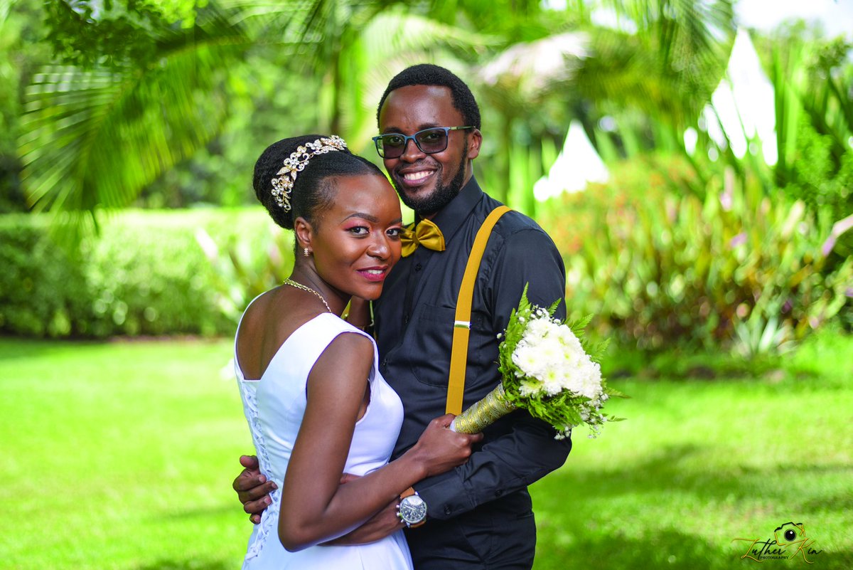 parentsafrica's tweet image. Ever felt like you didn't deserve to be with someone in a relationship but you end up together? 💑 

Well in our #AprilIssue, we tell the story of @garbujohn &amp;amp; wife. Their love story is one that you wouldn't want to miss!💜💜💜

Grab your copy now👇👇
bit.ly/3vhAH13