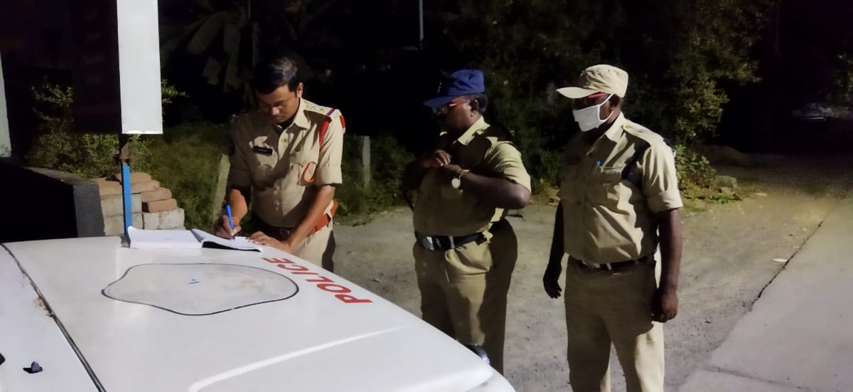 Palnadu_Police's tweet photo. #palnadu #edlapadu #narasaraopet #nagarjunasagar #nakarikallu #atchampet #krosuru #pedakurapadu #sattenapalli #bellamkonda #rajupalem #police #vinukonda #gurazala #macherla #dachepalli #muppalla #savalyapuram #durgi #nagarjunasagar #rentachinthala #guntur #police https://t.co/L2vJse8mhm
