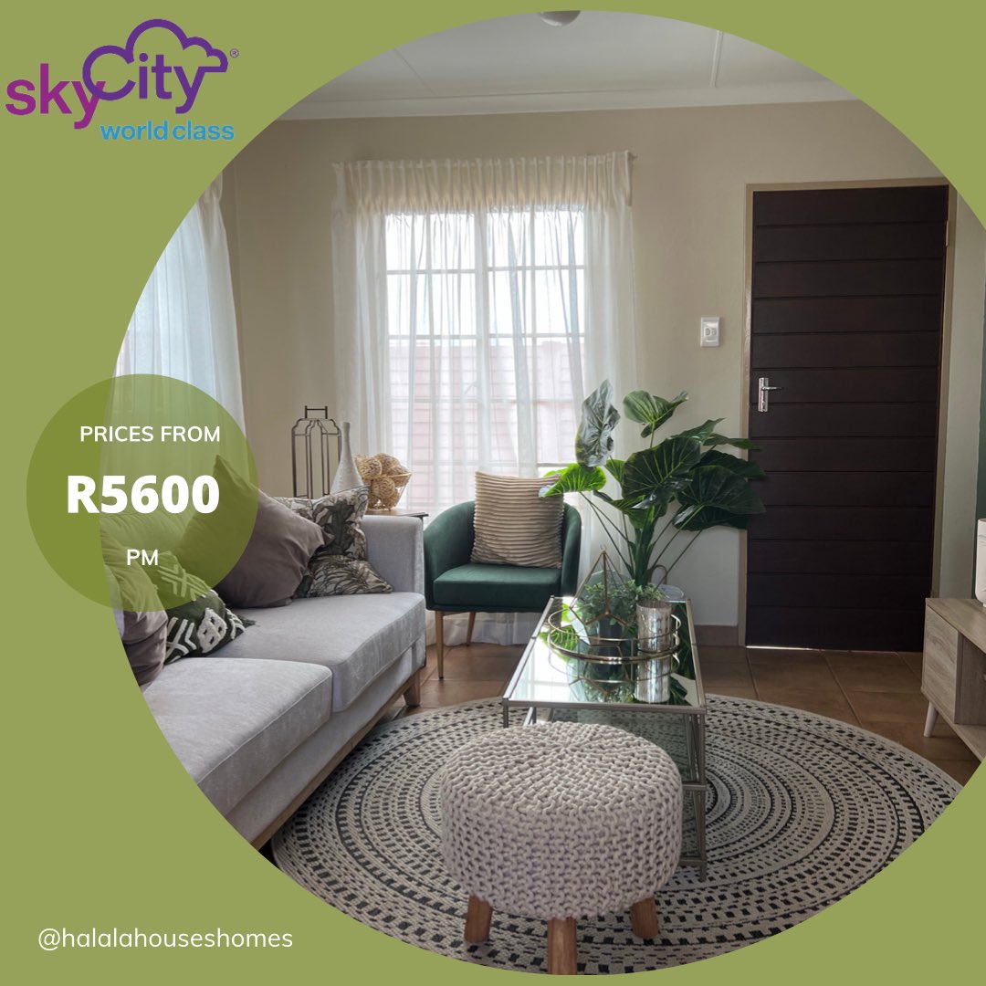 halalahouses's tweet photo. Make a Sky City Investment for your future. 
Contact us to book your viewing 🤩🏡! 
#HalalaHousesHomes #ProteaGlen #Homes #Houses #Homeowners #Soweto #SkyCity #LionPride #RoyalCradle #newdevelopments https://t.co/4wAmF9SxfY