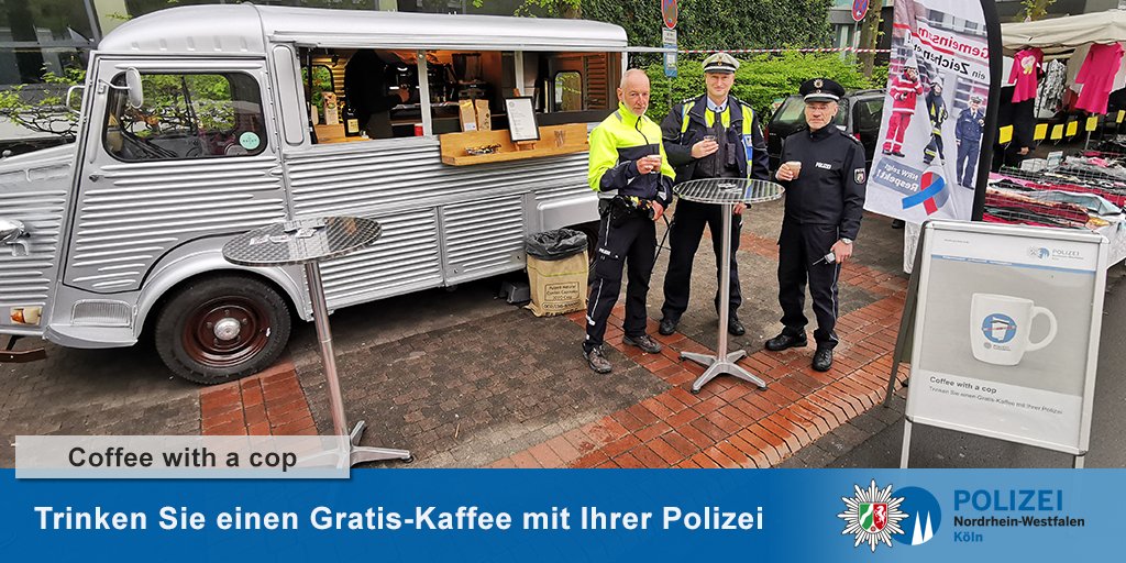polizei_nrw_k's tweet photo. #PolizeiNRW #Köln #Leverkusen : Wer Lust hat mit Minister Reul und der Polizei bei einem Kaffee ins Gespräch zu kommen, ist zwischen 9 und 10 Uhr herzlich auf den Wochenmarkt Opladener Platz in Leverkusen-Opladen eingeladen. (1/2) https://t.co/CNdrbtmYOL