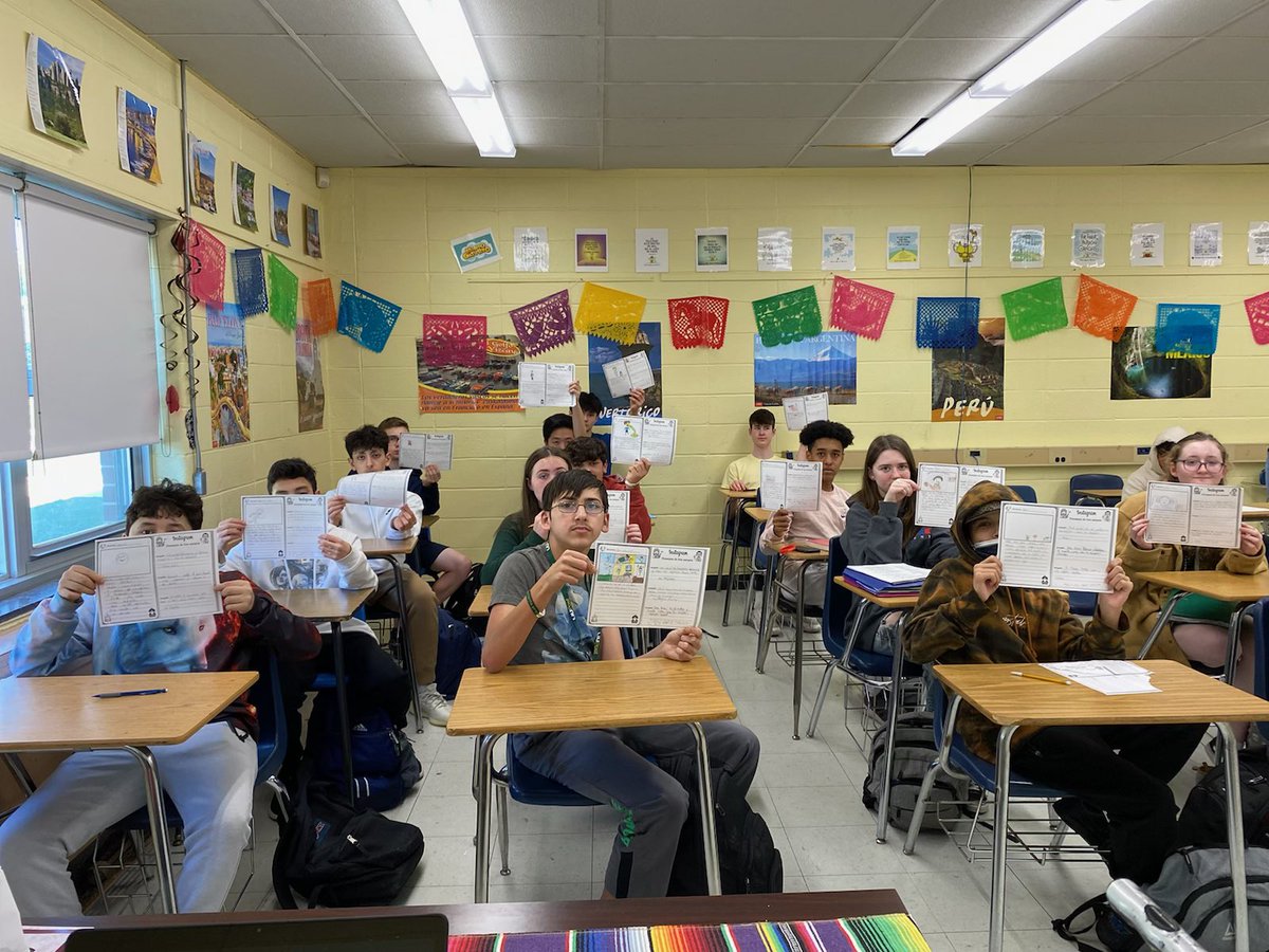 MmeNesfield's tweet photo. As part of @Northport_HS #HealthandWellnessWeek Ms. Ramos’s Spanish 2R students showcased their creativity by writing original mini stories and sharing them in a gallery walk. # https://t.co/9UAp6TGGSB