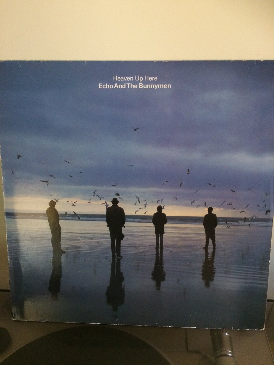 Arbouse_records's tweet photo. Yesss... Bravo @luckylusssien, bien joué... Il s'agissait bien du second album de Echo and the Bunnymen "Heaven up here" sorti en 1981 chez Korova. Incontournable...
#echoandthebunnymen #korova https://t.co/LUMYLivrL0