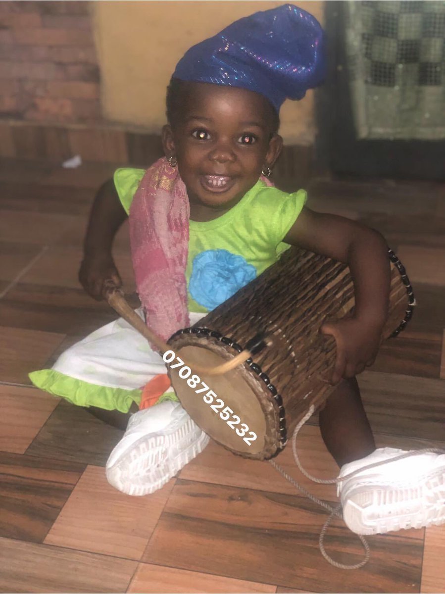 FowokeD's tweet photo. For sale!!!
Pls if u have Adisa olashile’s contact pls tell him to help us sell this picture even its any amount.
I’ll give her half of the money.
Videos are available for sale
#low budget baba onilu 
@donjazzy
@opensea @DONJAZZY @cuppymusic @adisaolashile 
@davido @mrmacaroni https://t.co/zQZbjSCyrX