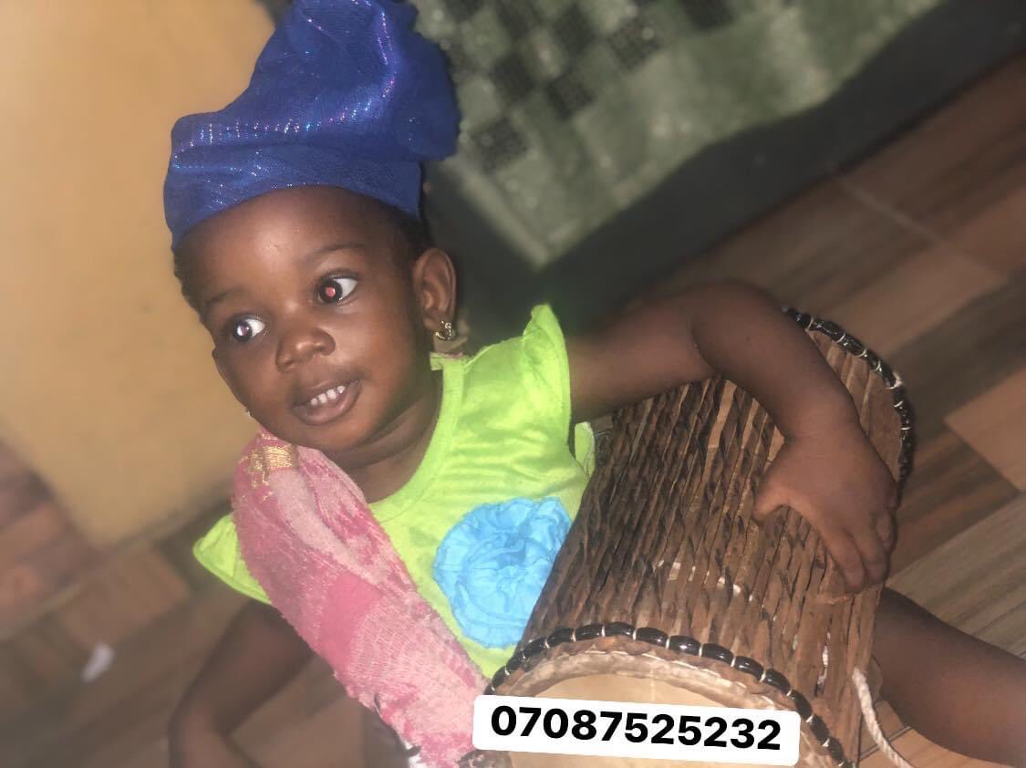 FowokeD's tweet photo. For sale!!!
Pls if u have Adisa olashile’s contact pls tell him to help us sell this picture even its any amount.
I’ll give her half of the money.
Videos are available for sale
#low budget baba onilu 
@donjazzy
@opensea @DONJAZZY @cuppymusic @adisaolashile 
@davido @mrmacaroni https://t.co/zQZbjSCyrX