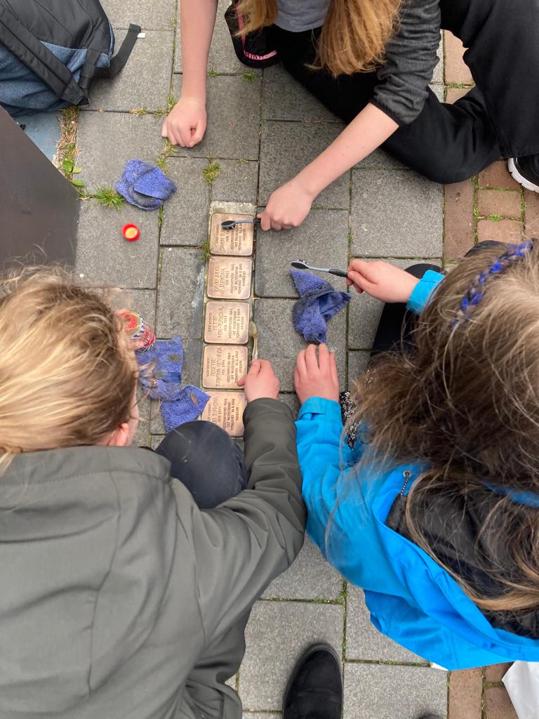 OSG Singelland tweet media