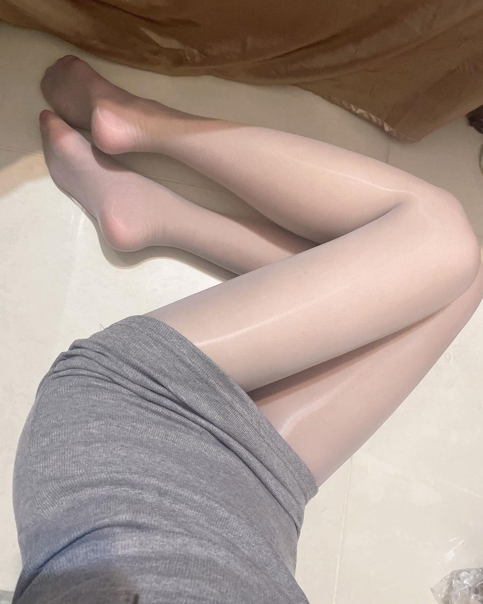 오랜만이에요..😙
#섹트 #페티쉬 #스타킹