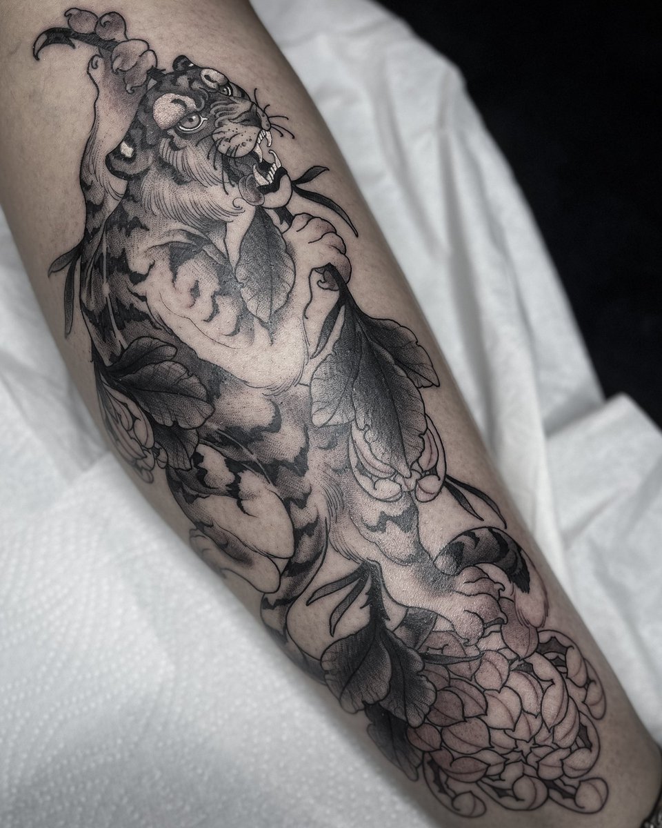 Black and grey pieces are always fun