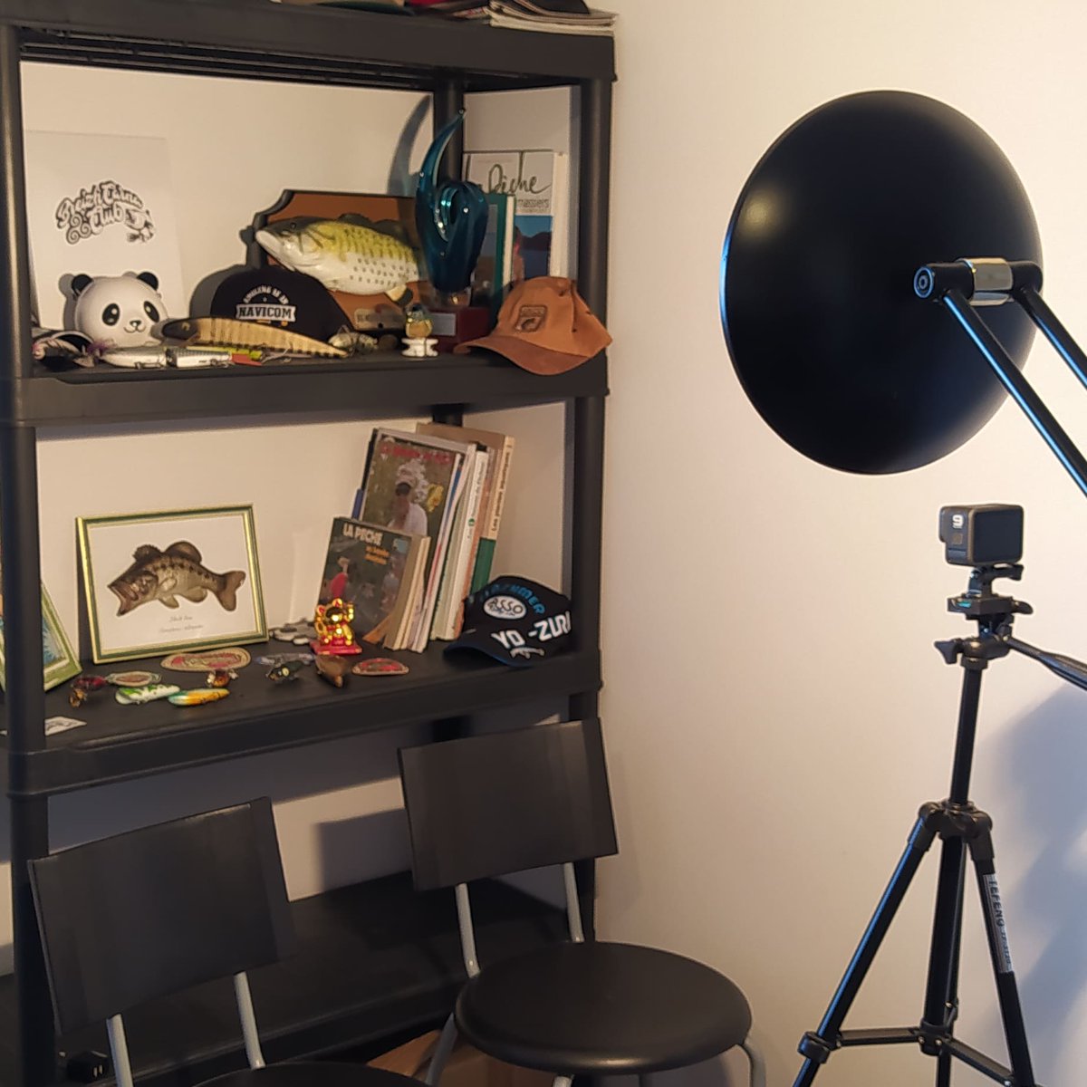 Fredbonnet35's tweet photo. Mon petit studio pour réaliser mes vidéos 😉 https://t.co/bL6TS4S8zV