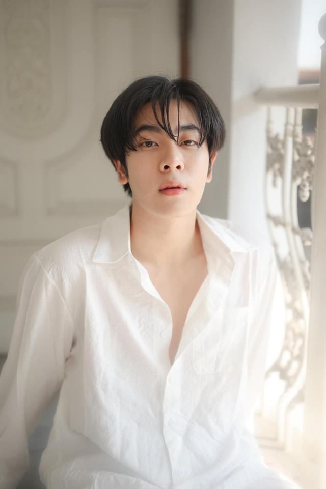 eglissana's tweet photo. How can to be so handsome perfect and cute at the same time. Love you so much baby have a nice day ❤️🥰😍🫠 #mixxiw #ส่วนผสมของมิกซ์ #SongkranDayWithEarthMix https://t.co/8LnKvvM6Im