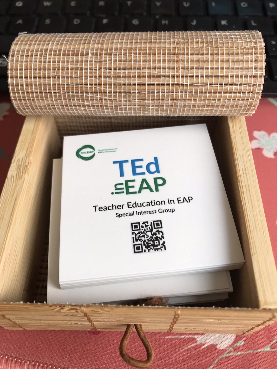 Nice surprise in the office today - check out our cool TEdinEAP cards ! Thanks <a href="/AngelikiAposto3/">Angeliki Apostolidou</a> &amp; <a href="/stelbunn/">Stella Bunnag</a> ; @TEd_EAP <a href="/baleap/">BALEAP</a> @blairteacher <a href="/Dr_deBrito/">Rafaela de Brito</a> @Lykx25