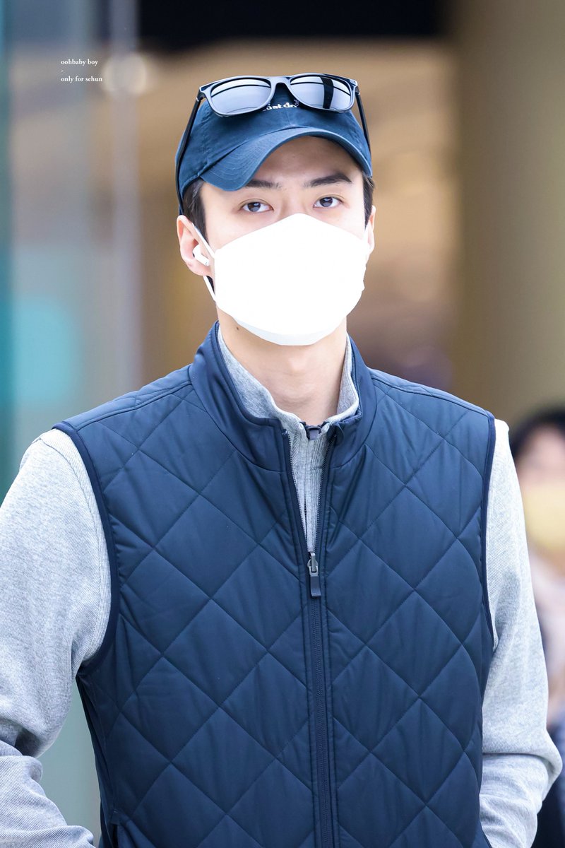 220414 오늘도 너무 눈부셔 세훈,,✨✨

#세훈 #SEHUN #吴世勋 <a href="/weareoneEXO/">EXO</a>