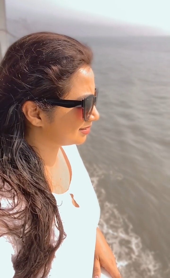 shreyasupporter's tweet photo. shreya ghoshal is the beauty. 💌

@shreyaghoshal <3 https://t.co/M7r1kUNni7