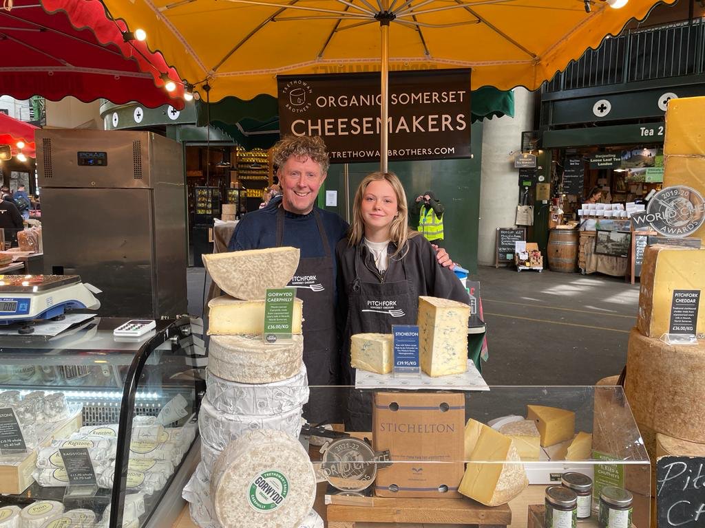 trethowanbros's tweet photo. A father and daughter team! Great to have Tilly accompanying on the latest trip to Borough Market.
Tilly will soon be travelling to Spain to learn from the founder of #formaje , renowned cheese activist #clarediez and we can't wait to be there
#Quesosnaturales #Quesosartesanos https://t.co/8jl1ZeXdtu