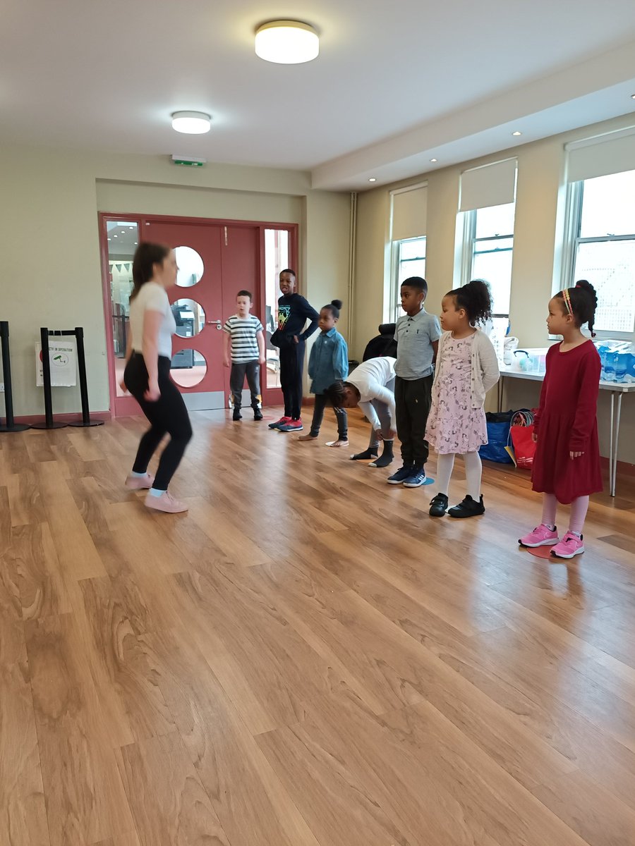 isensorycic's tweet photo. @isensorycic giving SEND/Autistic children under 12 the opportunity to express themselves through dance.
#yorkgardenslibrary #child #Battersea #Autisicchildren #sendchildren #Wandsworthcouncil #AutismAcceptanceMonth # https://t.co/IBS9IWOW5Z
