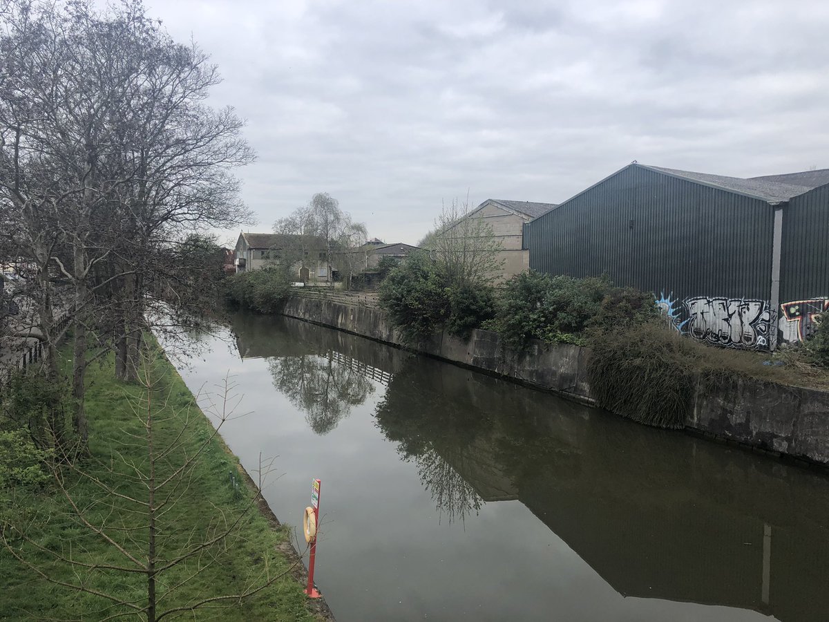 For 6 years we have looked at this site and tried to hold on to the hope that one day the new  <a href="/OATempleQuarter/">OasisTempleQuarter</a> secondary school will stan there……well, watch this space 😁 <a href="/Silverthorne_Ln/">Silverthorne Lane, Bristol</a>