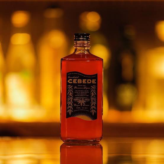 esmokeplus's tweet photo. 麻から抽出される成分 #CBD を配合した日本初国産リキュール「#CEBEDE （セベデ）」提供開始。
生姜のようなキリッとした味わいが特徴。
注文時はロングドリンクかボムスタイルからお選びください。
価格はどちらも『税込¥1,100』となります。

☎︎080-3599-2616

#恵比寿シーシャ #カラオケ無料 https://t.co/A3pN9rSJYg
