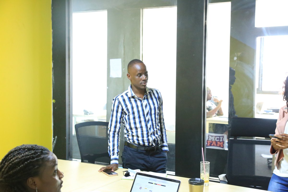 TheDebunkShow's tweet photo. Thank you for the visit and smiles β¦@danmumbere and your great work β¦@RocketHealthUGβ© #TheDebunkShow #FactsUg https://t.co/xPAnBOHtjl