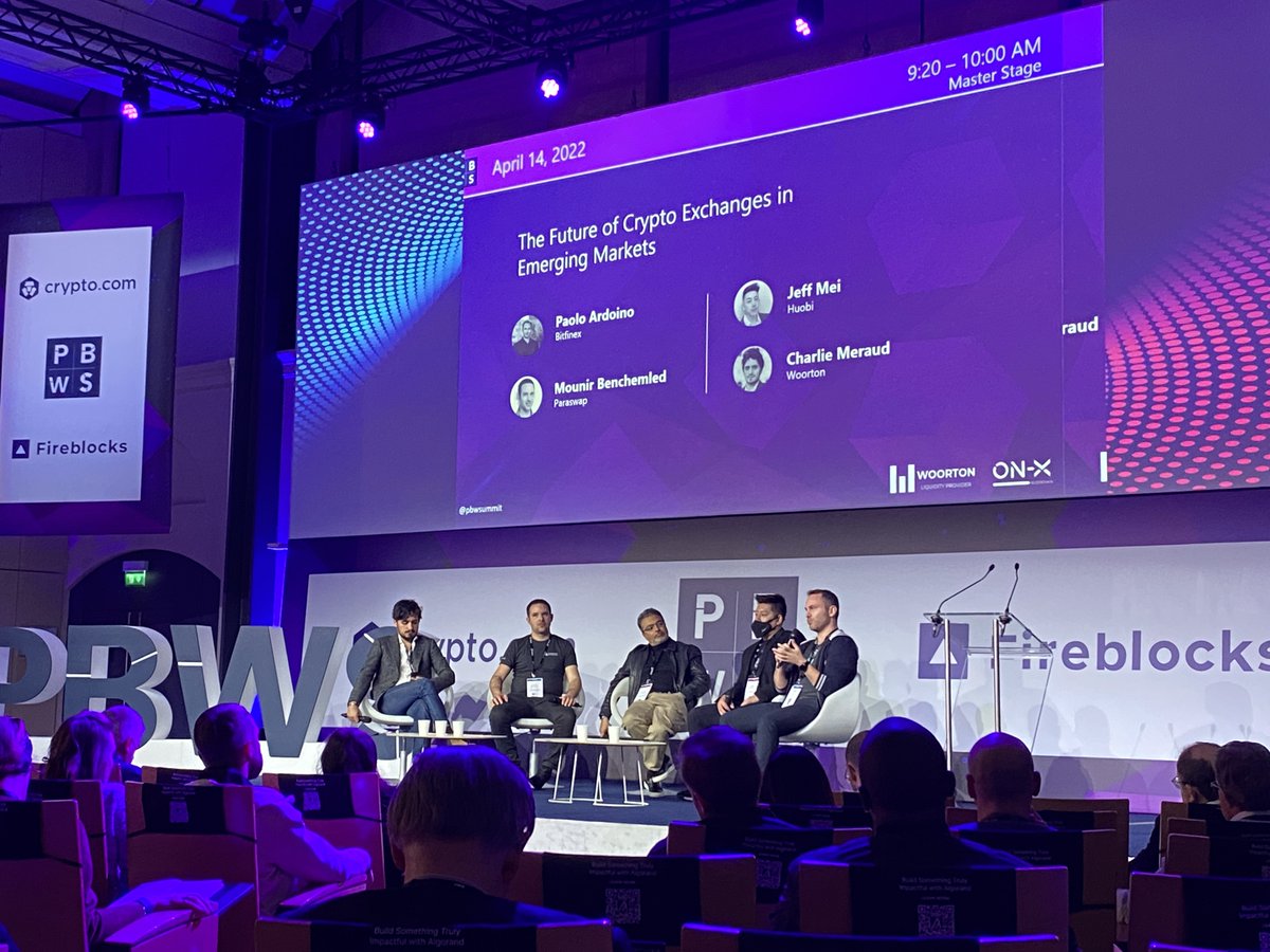 #ParisBlockchainWeek Summit 2022'de 'Gelişmekte Olan Piyasalarda Kripto Borsalarının Geleceği' paneli başladı.

Konuşmacılar: Paolo Ardoino, Jeff Mei (@JeffHuobi), Charlie Meraud