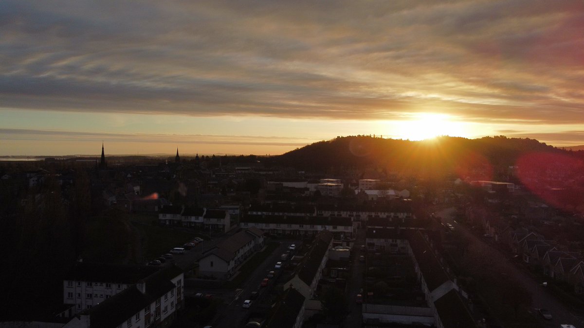 lunar_drones's tweet photo. Beautiful sunrise over Forres this morning 😍 

@visitscotland @Forreslocal @forresheritage #scotland #visitmoray #drone #dji #dronephotography #dr0nestagram #drones #photography #droneoftheday #dronelife #mavic #djiglobal #aerialphotography #djimavic  #dronephoto @DroneHour https://t.co/a1TFB5b9fo