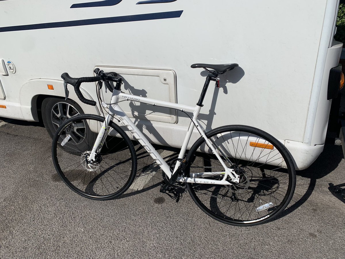 Thank you <a href="/Halfords_uk/">Halfords</a> for your support during our #jogle event. Big shout out to your burgess hill <a href="/burgesshillnews/">BurgessHillUncovered</a> and Gloucester @GDTnews stores